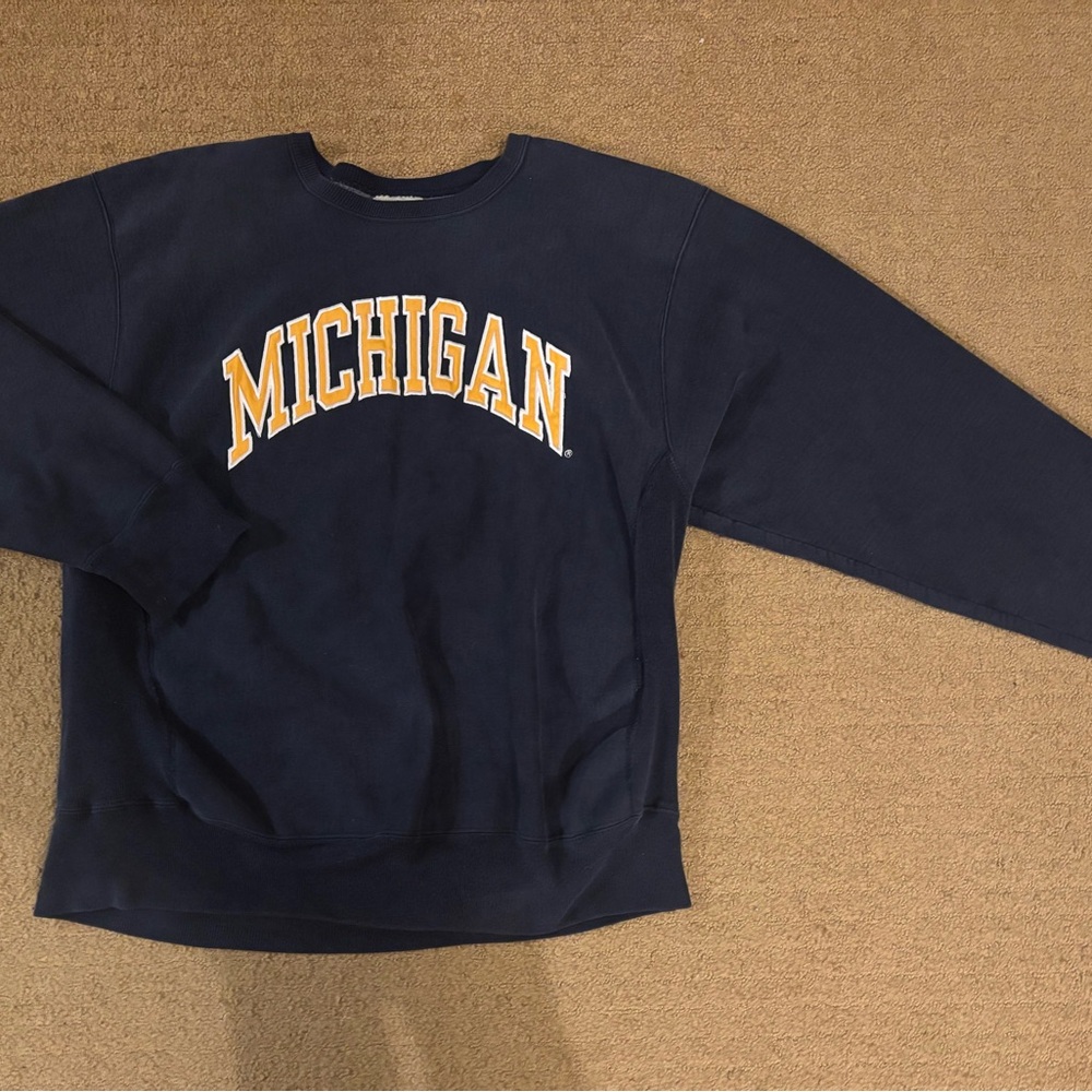 Michigan Vintage Navy Crewneck Sweatshirt